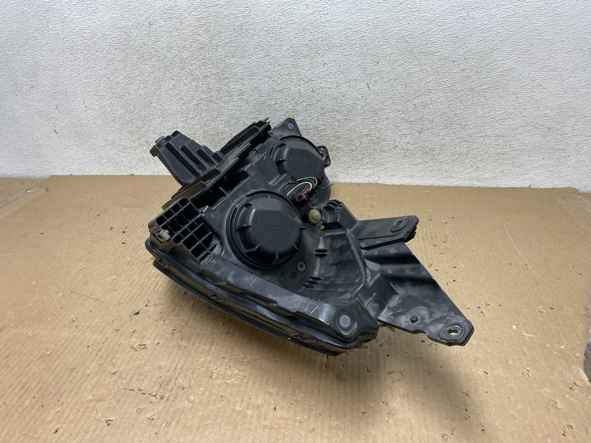 2009 to 2012 Chevrolet Traverse Right Passenger Halogen Headlight AH6619 DW8