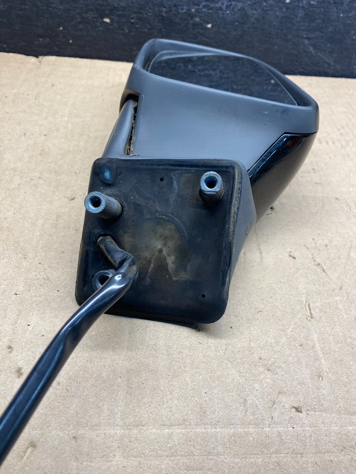 1998 to 2000 Volvo V70 Left Driver Side View Door Mirror ag1947 DG4