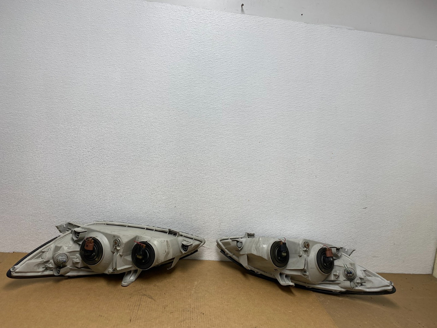 2002 2003 2004 Toyota Camry Left+Right Set Side Halogen Headlights AC1793 DW6