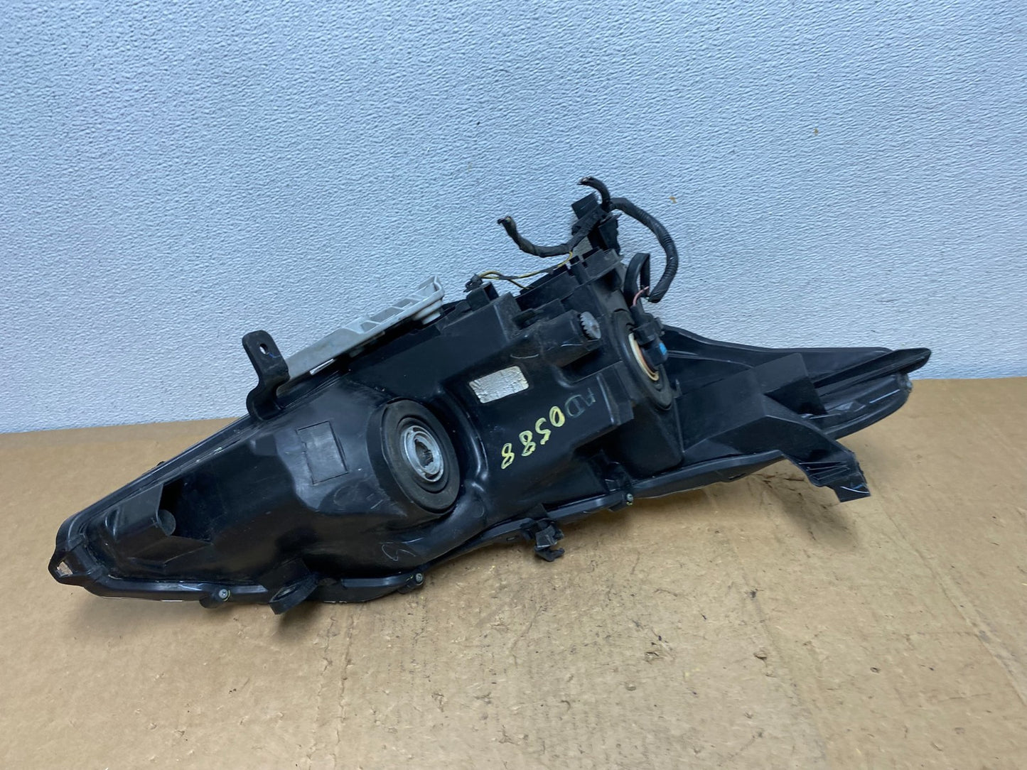 2013 2014 2015 Nissan Altima Left Driver LH Side Halogen Headlight AD0588 DW6