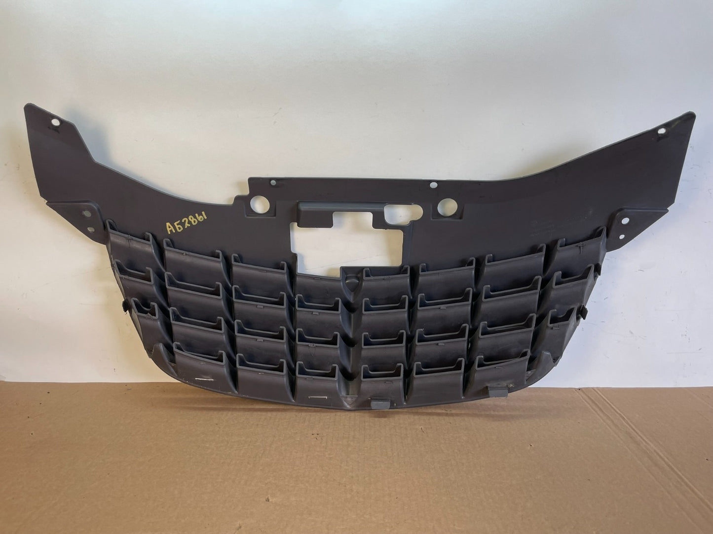 2007 to 2010 Chrysler Sebring Front Upper Grille Grill 0YW36TRMAB ag2861 DG3