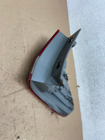 2005 2006 2007 Honda Odyssey Right Passenger RH Side Tail Light AF5717 LK4