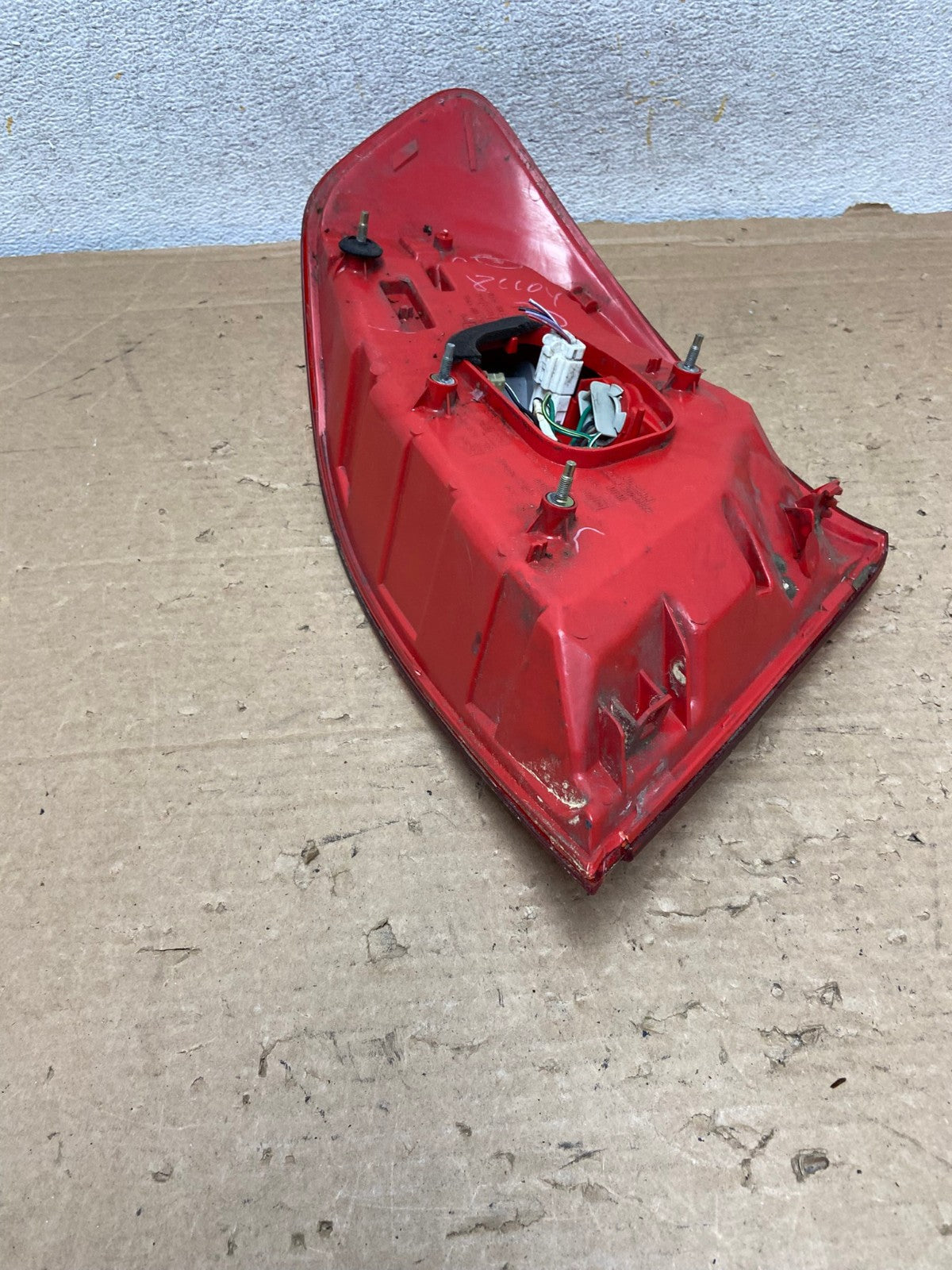 2003 to 2004 Infiniti G35 Right Passenger Rh Side Tail Light AH9140 LK7
