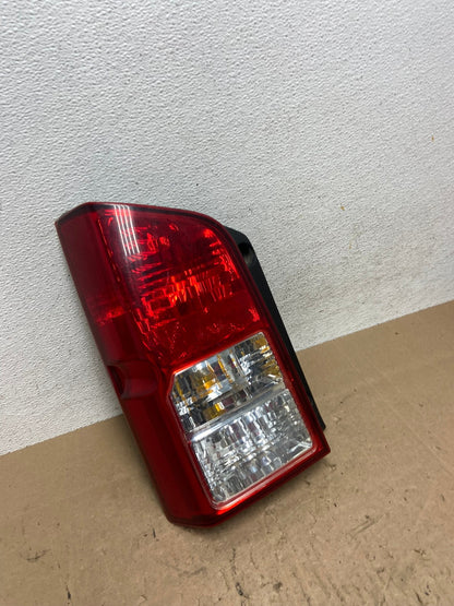 2005 to 2012 Nissan Pathfinder Tail light Left Driver Lh Side AE6530 LK2