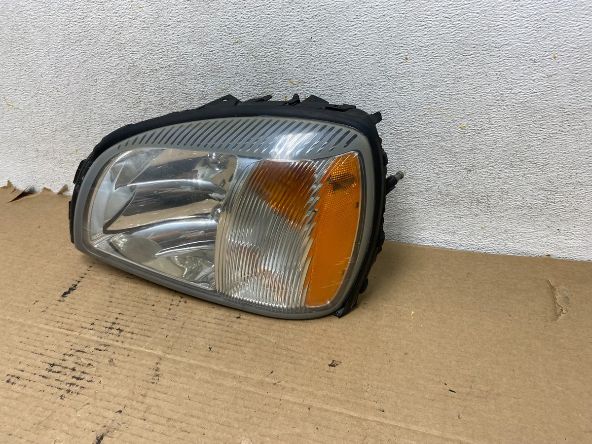 2000 to 2005 Cadillac Deville Left Driver LH Side Headlight AH4054 DW2