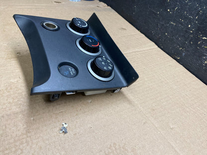 2011 to 2015 Nissan Rogue Heater Temperature AC Climate Control OEM y5319  DG2