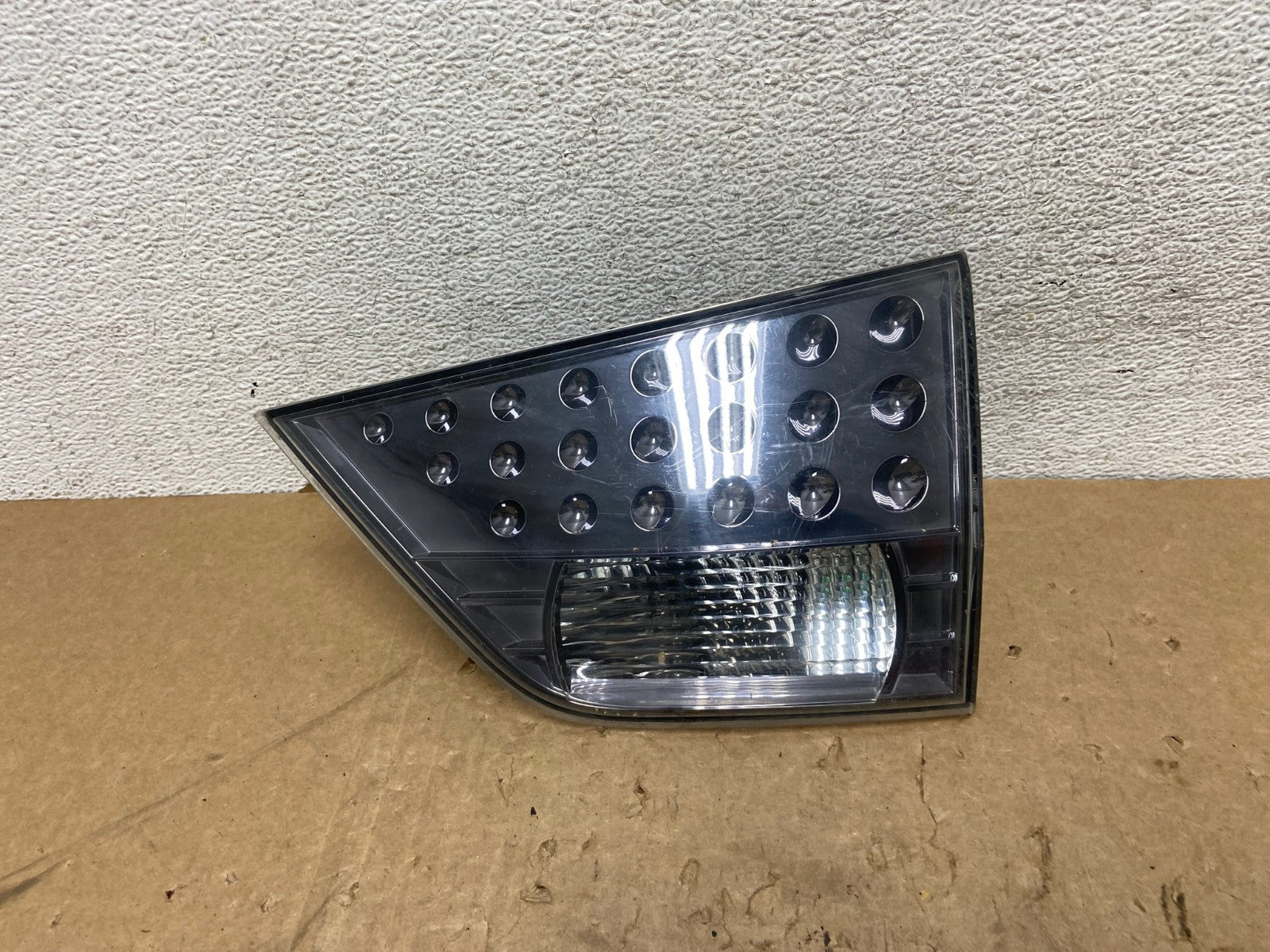 2007 to 2013 Mitsubishi Outlander Right Passenger Inner Tail Light AG1349 LK0