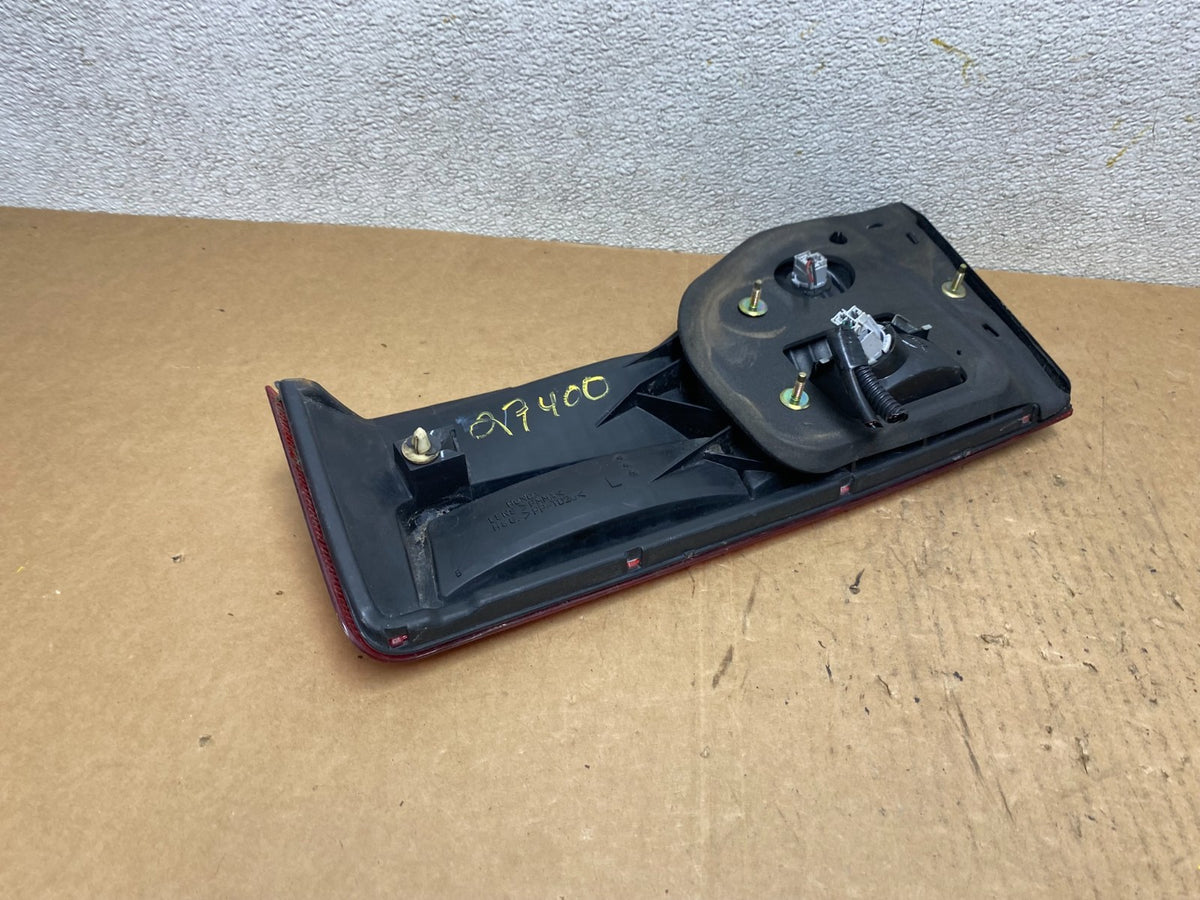 2001 to 2002 Honda Accord Left Driver LH Side Inner Tail Light Q7400 DW7