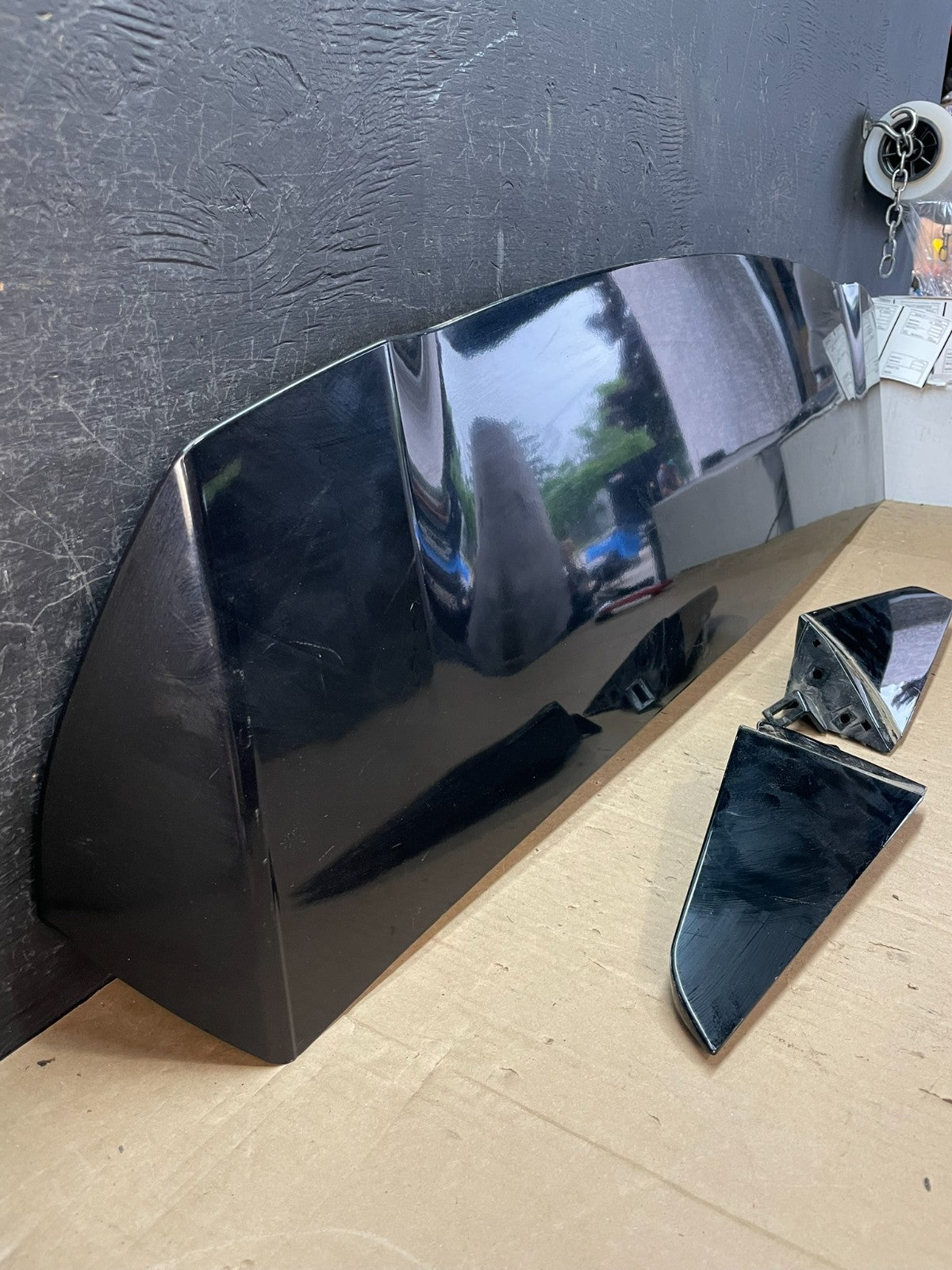 2020 to 2023 Ford Explorer Rear Liftgate Spoiler Wing AD5817 DG2