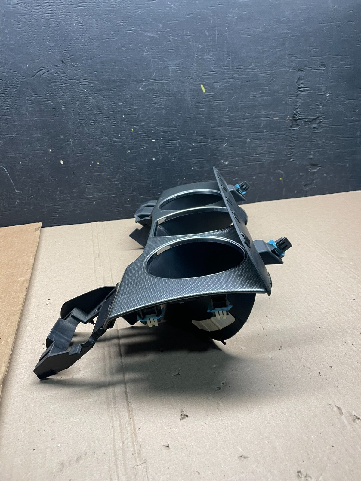 2010 - 2012 Ford Taurus Dash Speedometer Gauge Cluster Bezel Trim OEM i5603 DG2