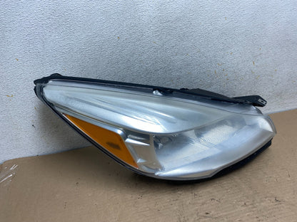 2013 - 2016 Ford Escape Headlight Right Passenger RH Side Halogen AI0892 DW2