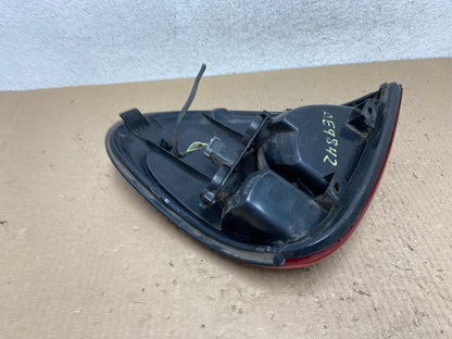 2004 to 2007 Dodge Grand Caravan Left Driver Lh Tail Light AE9842 LK4