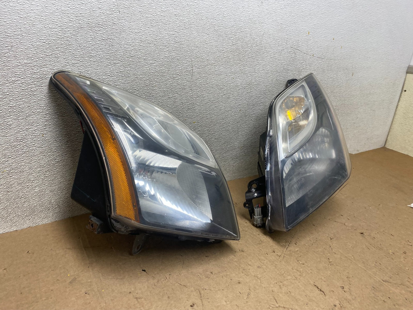2010-2012 Nissan Sentra Halogen Left+Right Black Headlights W9033 DW2