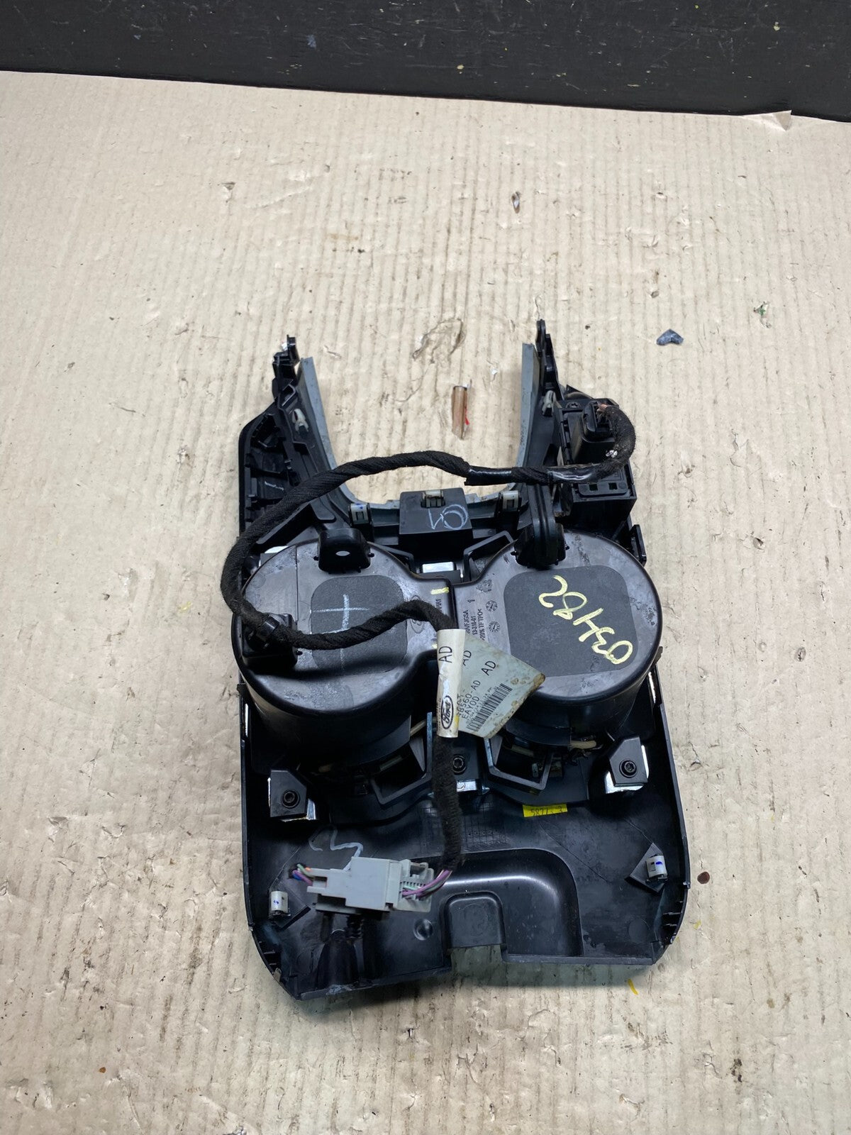2013 to 2016 Ford Fusion Front Center Console Cup Holder Cupholder OEM O3482 DG5