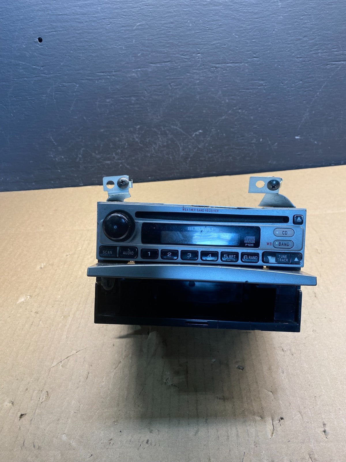 1995 2005 Subaru Forester Legacy Outback Impreza AM/FM Radio CD Player ac2472 DG0