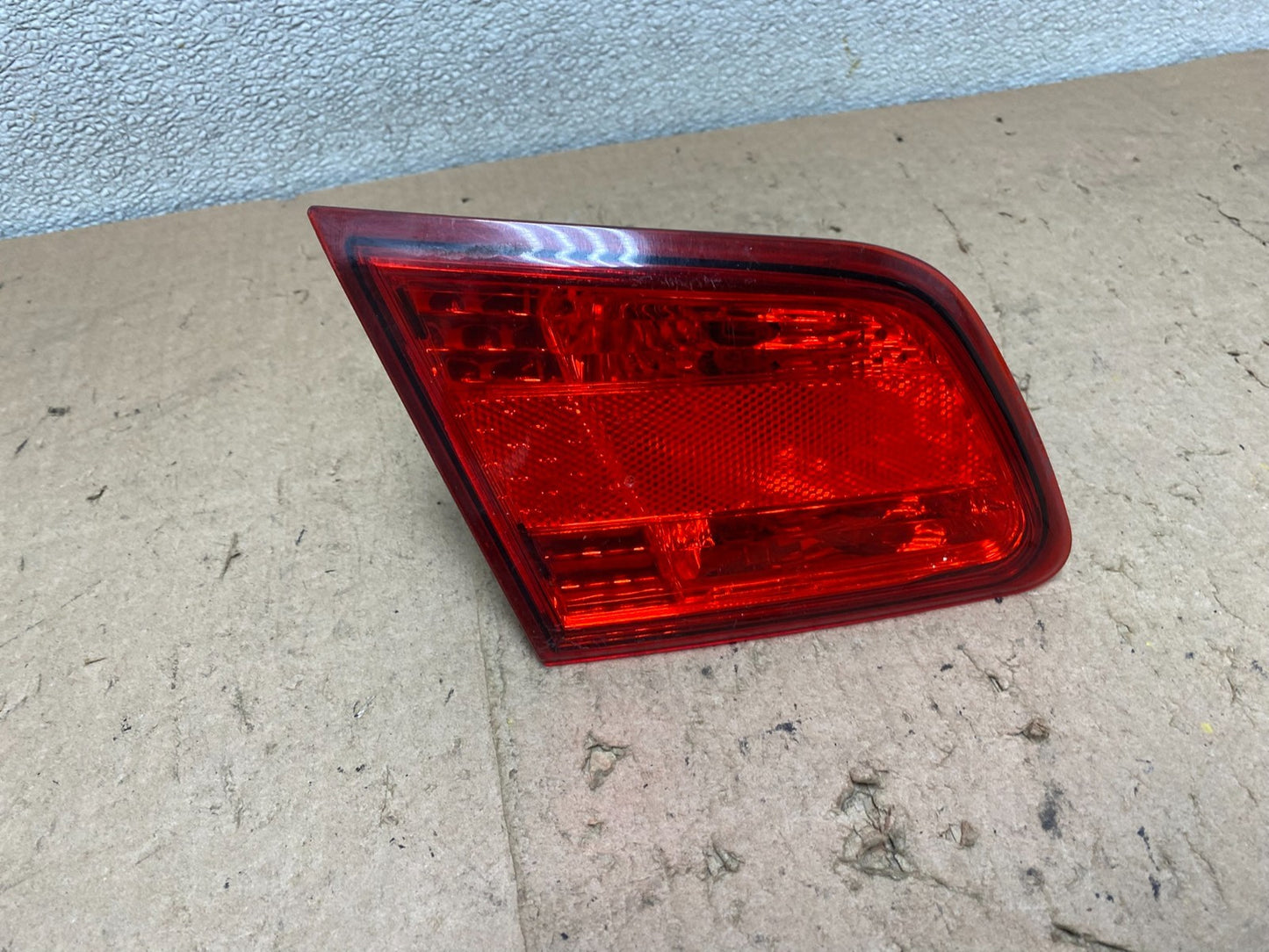 2010-2014 Subaru Legacy Left Driver Lh Side Tail Light Inner Oem W2994 DW0
