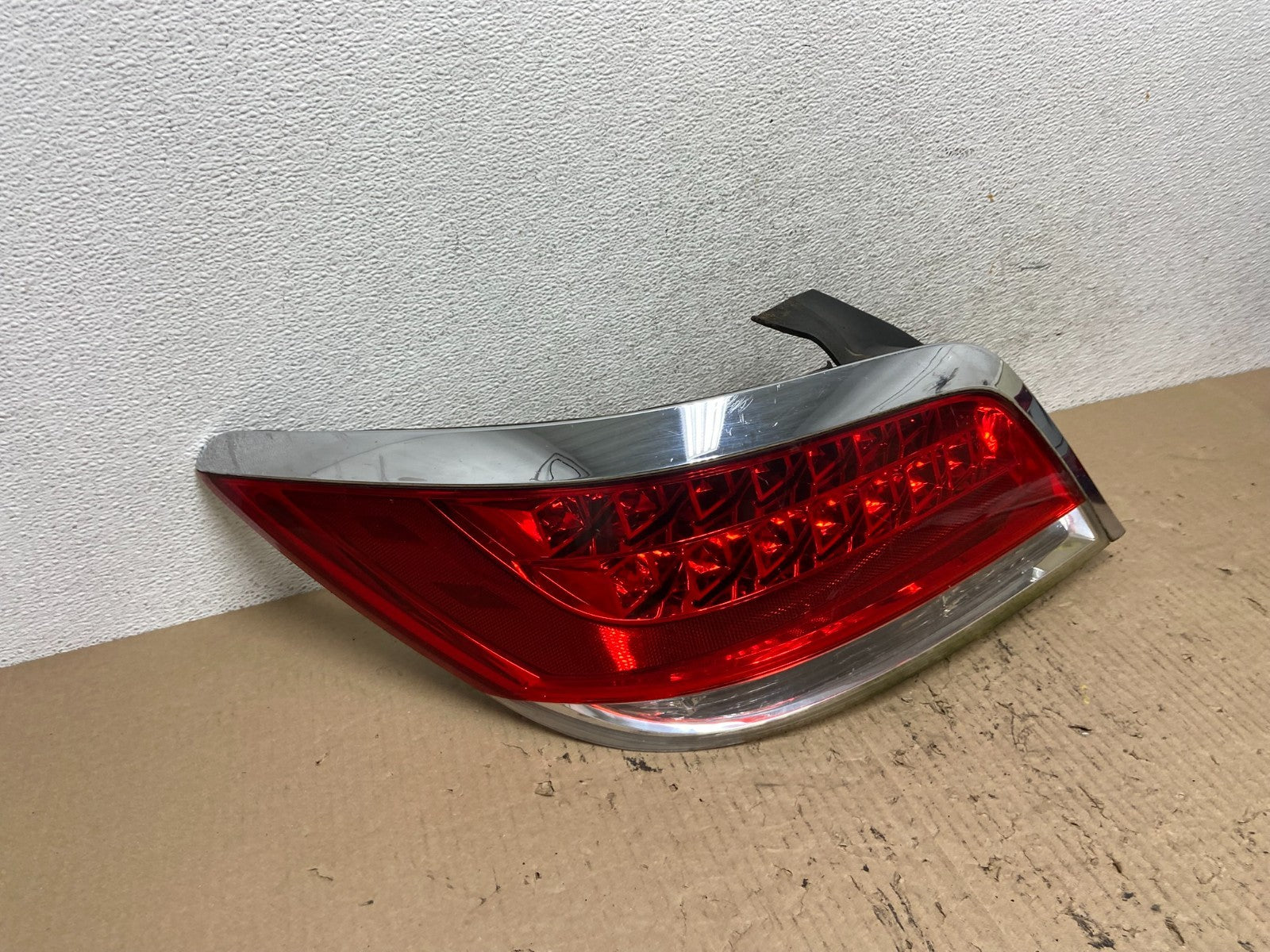 2010 to 2013 Buick Lacrosse Left Driver LH Side Tail Light AF6075 LK2
