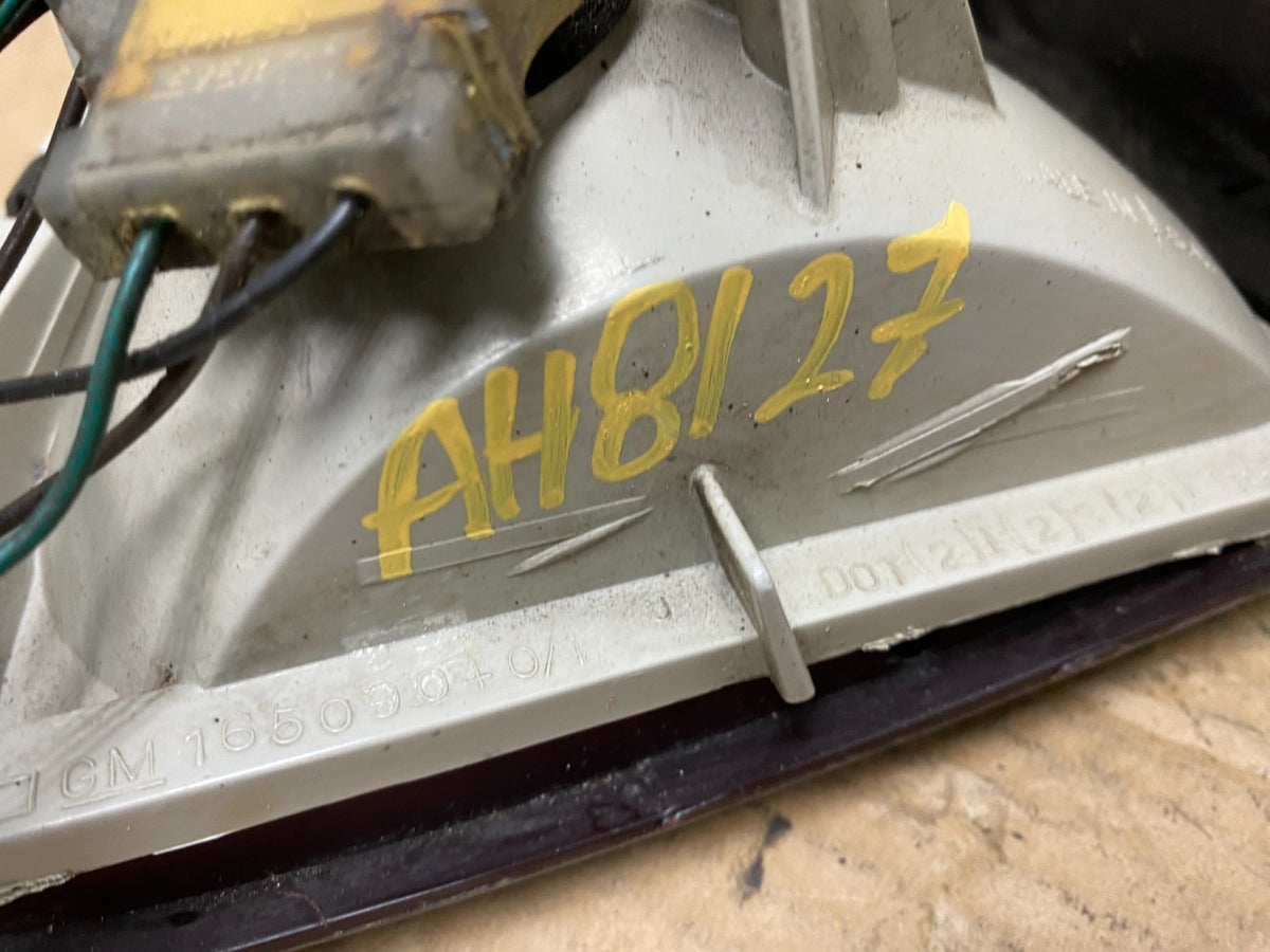 1991 - 1994 Chevrolet Cavalier Right Passenger RH Side Tail Light AB0969 DG6