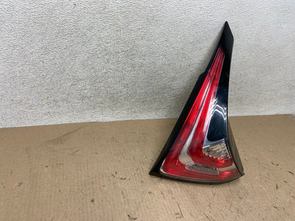 2015 to 2018 Nissan Murano Right Passenger Side Tail Light Inner AH7676 LK1