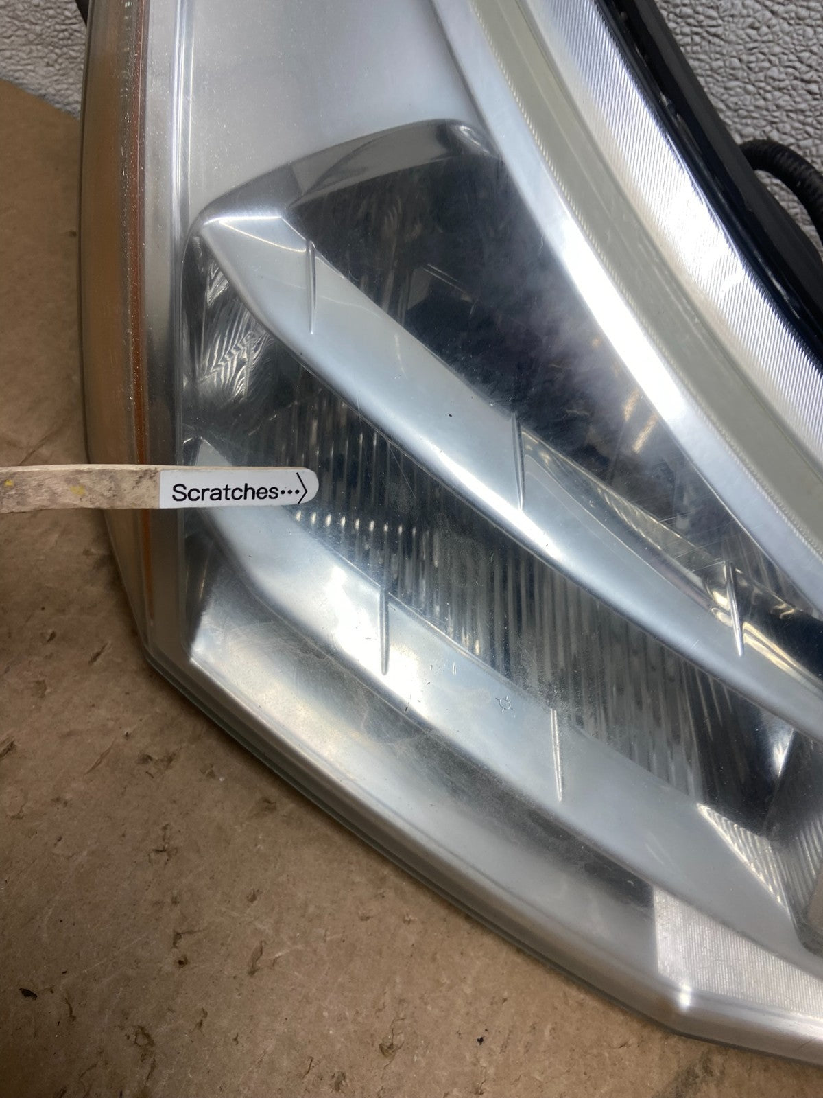 2008 2009 2010 2011 Ford Focus Right Passenger Rh Side Headlight Y8650 DW3