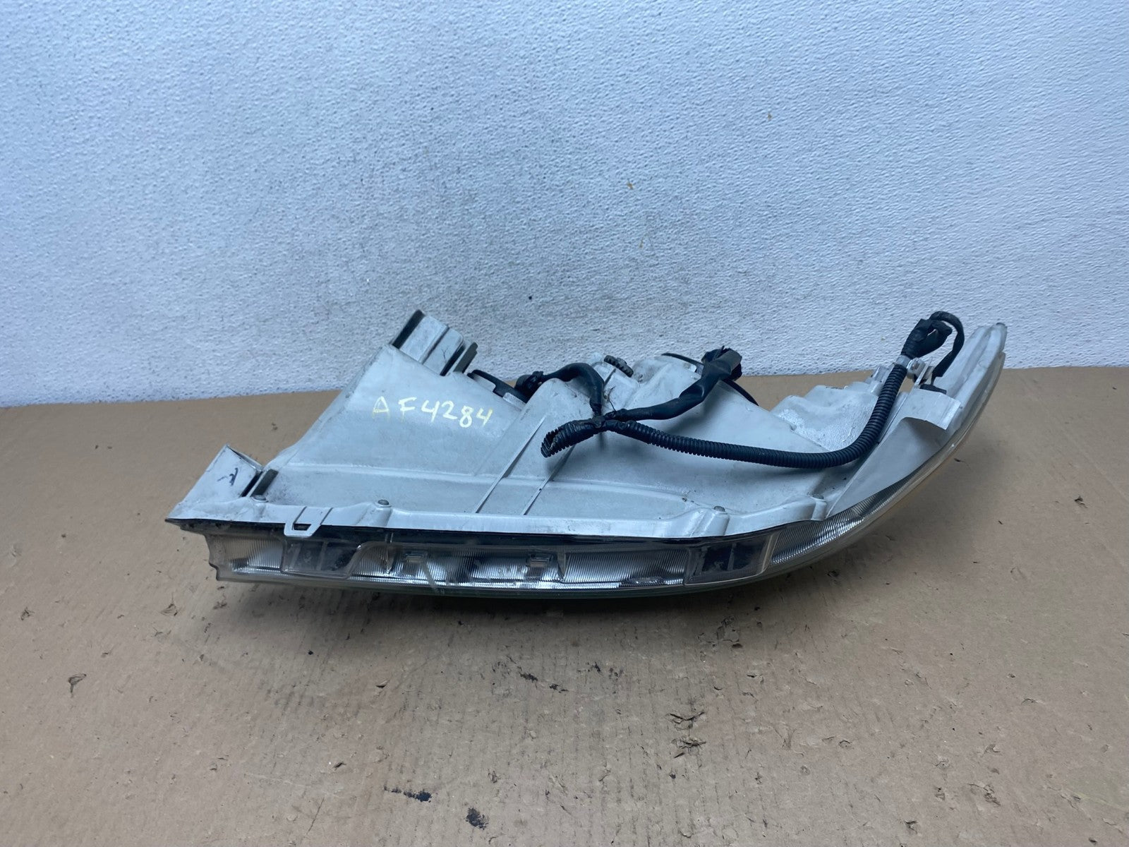 2007 - 2009 Toyota Camry Halogen Right Passenger Headlight AF4284 LK6