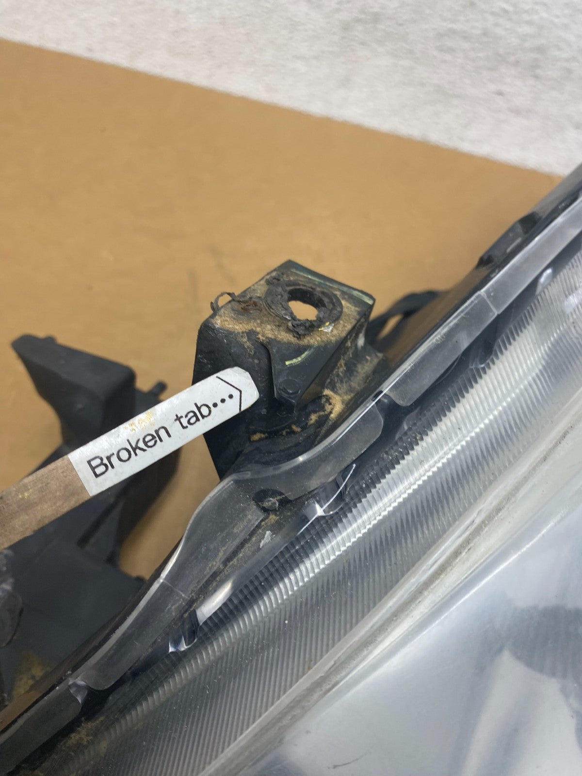 2012 2013 2014 Nissan Versa Sedan Headlight Left Driver LH AD8896 DW5