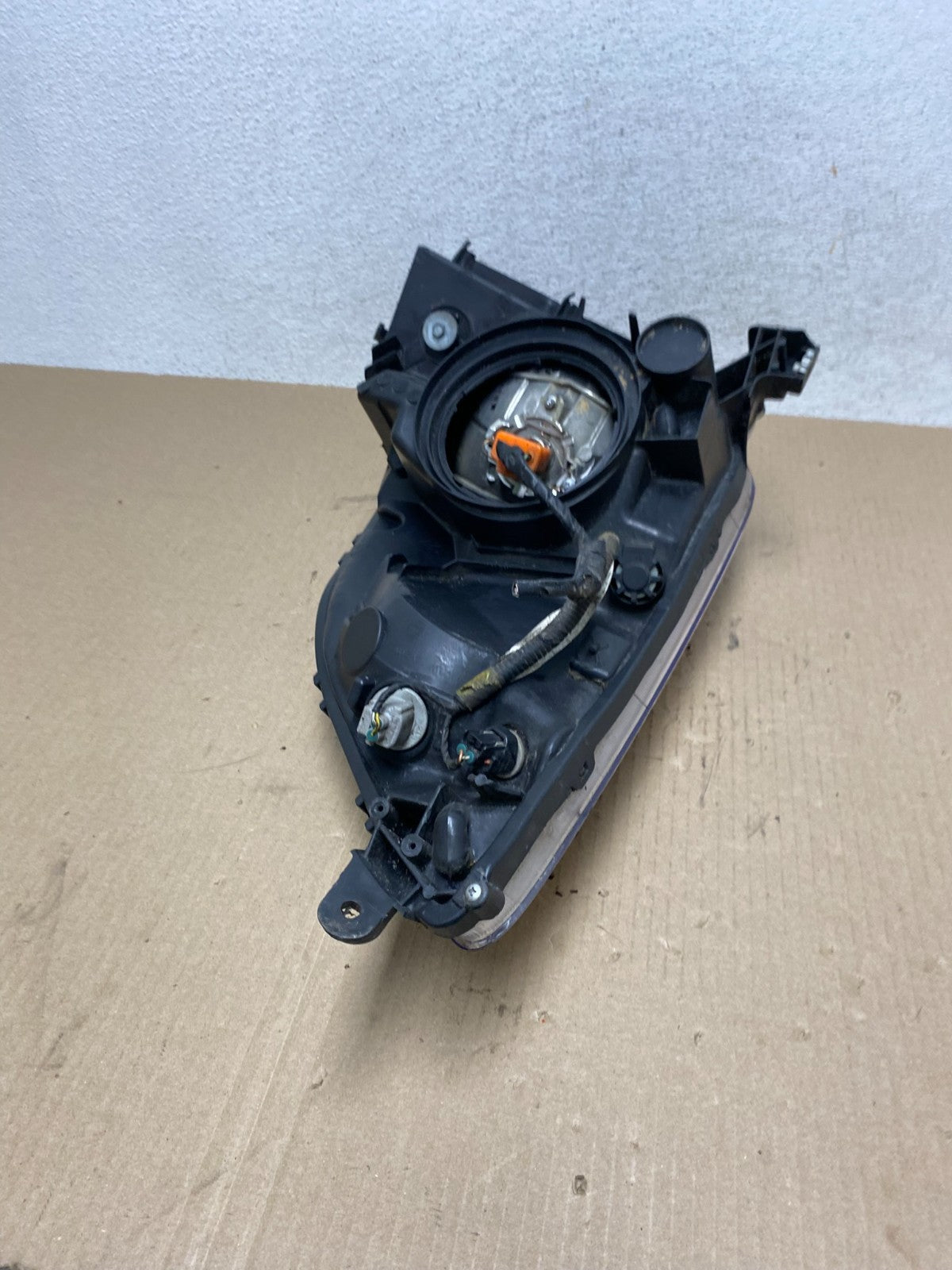 2006-2009 Toyota Prius Left Driver LH Side Blue Headlight Halogen TYC AE7017 DW7