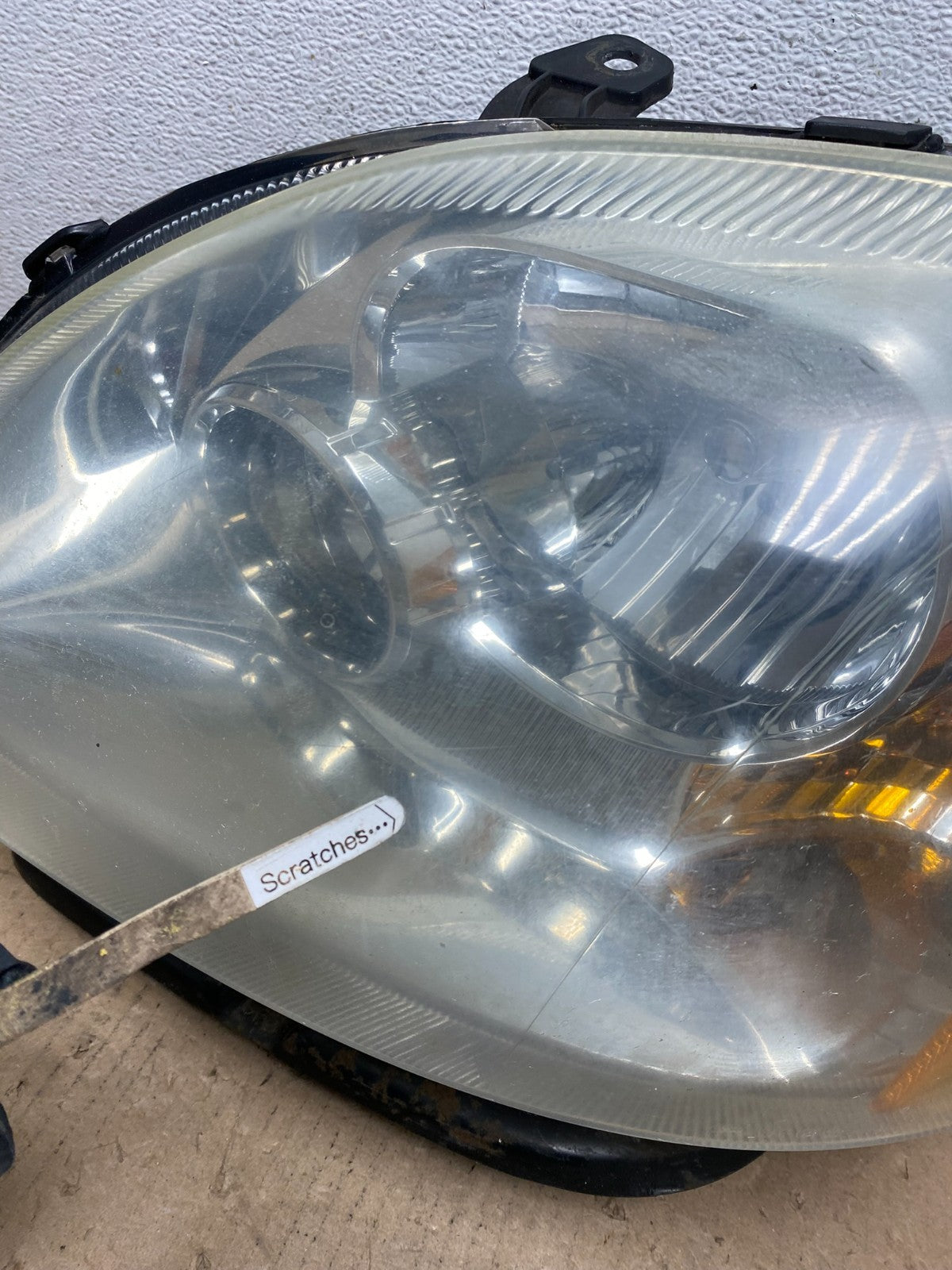 2005 2006 2007 Ford Five Hundred Halogen Headlight Left Driver Lh AF3219 DW3