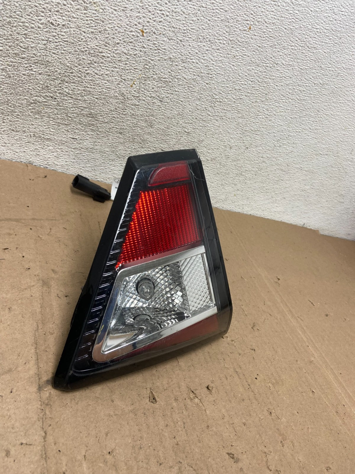 2017 2018 2019 Ford Escape Left Driver LH Inner Tail Light AG4884 DW1