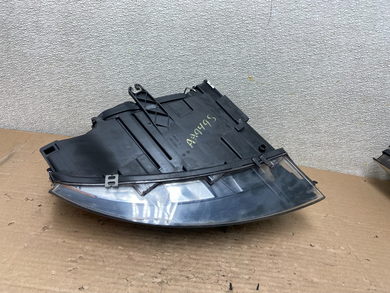 Xenon HID 2003 to 2006 Audi A4 Convertible Left Drvier LH Headlight AA9498 DW7