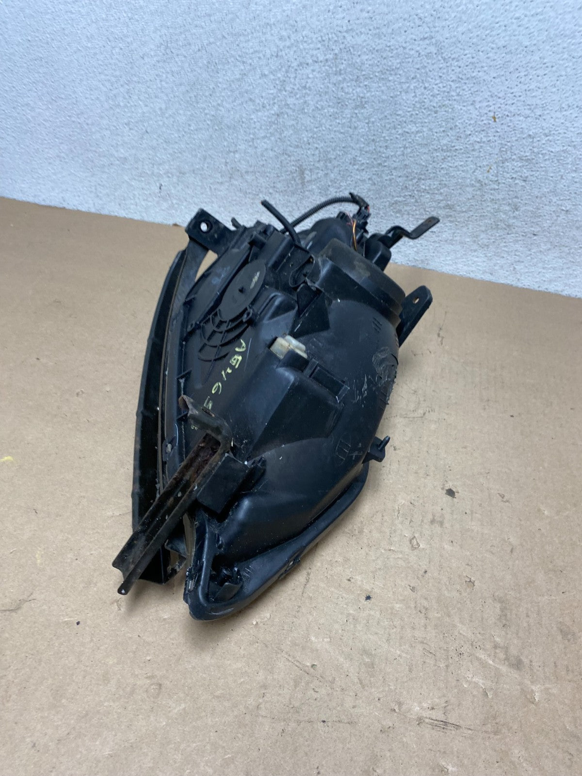 2001 - 2003 Honda Civic Coupe Headlight Halogen Left Driver LH AG4653 DW6