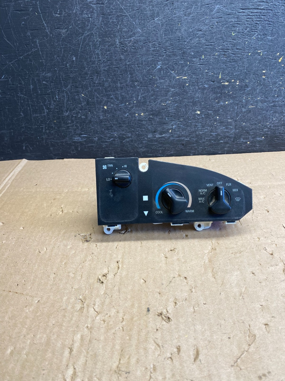 1997-2014 Ford Van Econoline E150 E250 Heater Climate Fan Control AJ1294 DW0