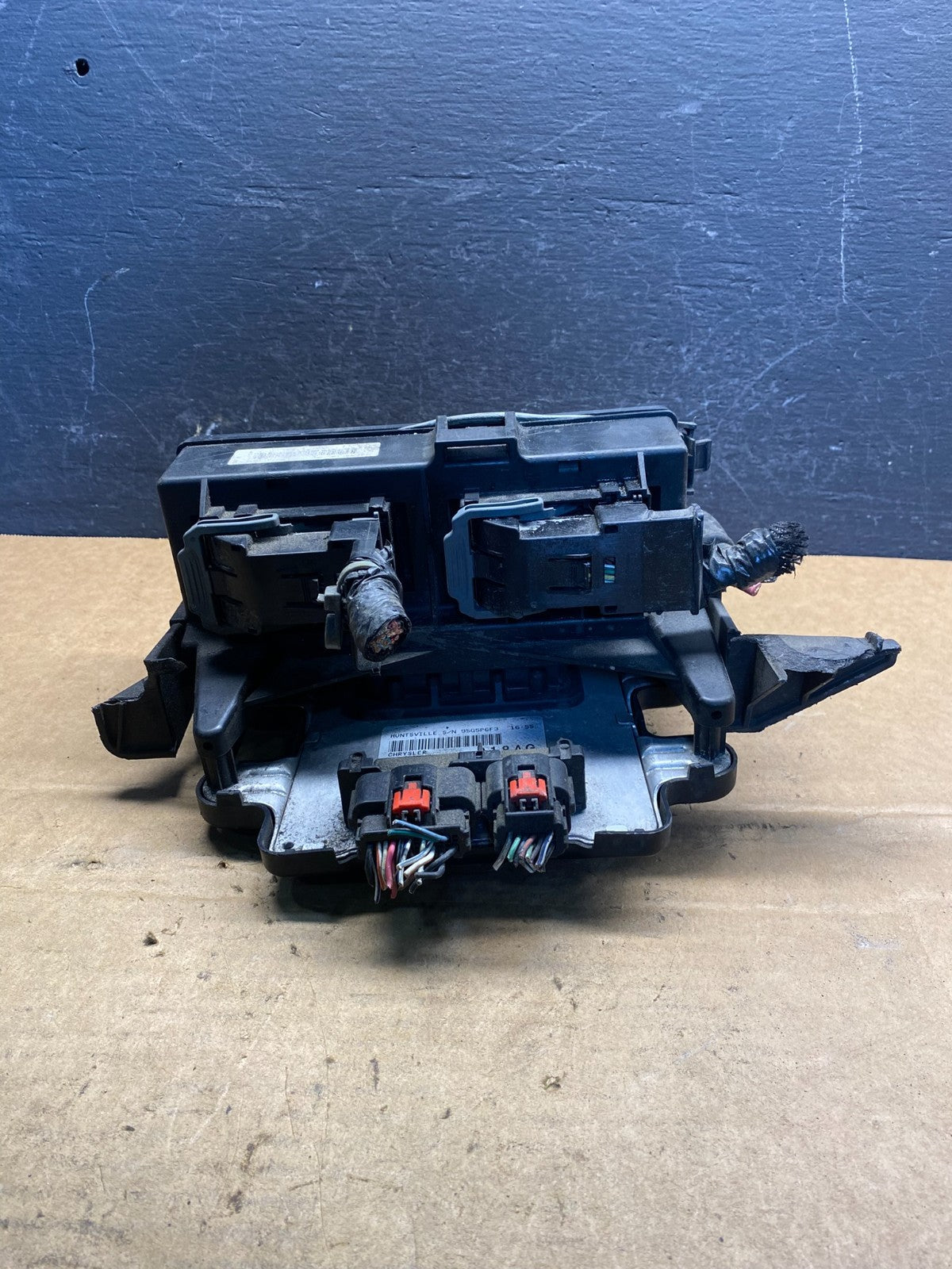 2009 Jeep Grand Cherokee Fuse Box Relay Panel BCM Body Control Module AD7399 DG0
