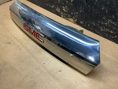 2010-2015 Gmc Terrain Lift Gate Handle Trim Back Up Camera AA9166 DG2