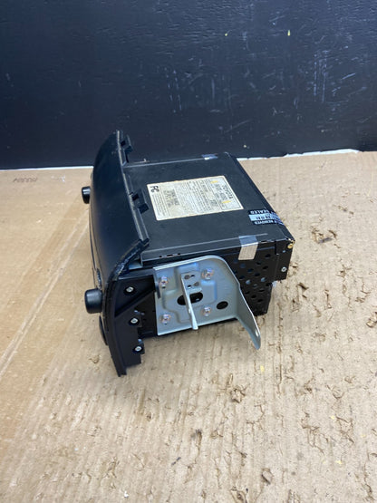 2004 to 2010 Toyota Sienna AM FM CD WMA Mp3 Radio Receiver Oem AB5818 DG2
