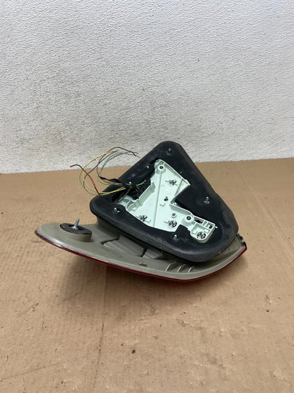 2007 - 2009 Mercedes E E320 E500 Sedan Left Driver LH Tail Light AG4713 GD7
