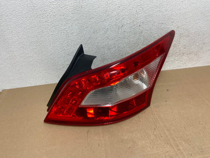 2009 2010 2011 Nissan Maxima Right Passenger RH Side Tail light AE4959 LK2