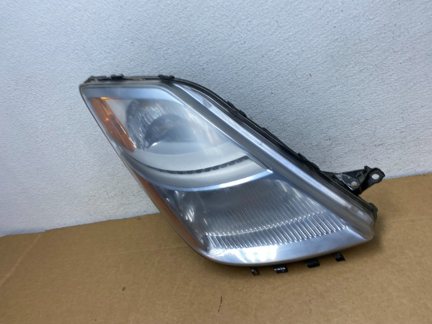 2006-2009 Toyota Prius Right Passenger Rh Side Headlight Xenon HID AD5284 DW1