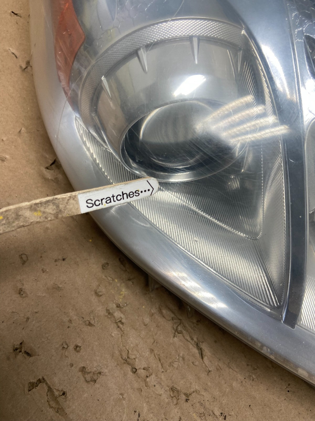 2010 - 2011 Toyota Prius Right Passenger Rh Blue Halogen Headlight AB0883 DW3