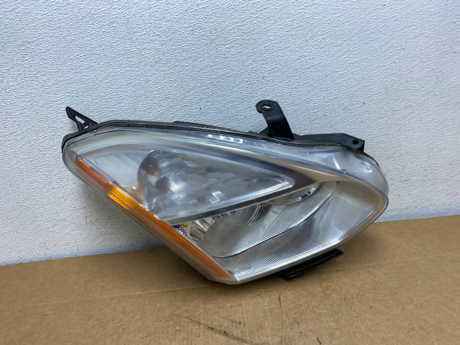 2009-2013 Nissan Rogue Right Passenger Halogen Headlight DEPO AD6027 DW0
