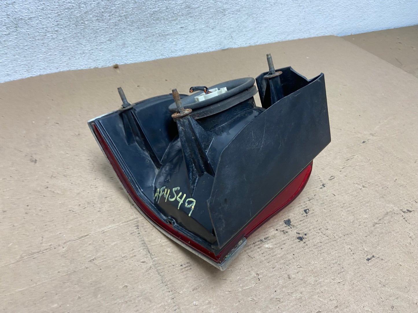 1994 - 1997 Ford Cougar Right Passenger RH Side Tail Light AF4549 LK5