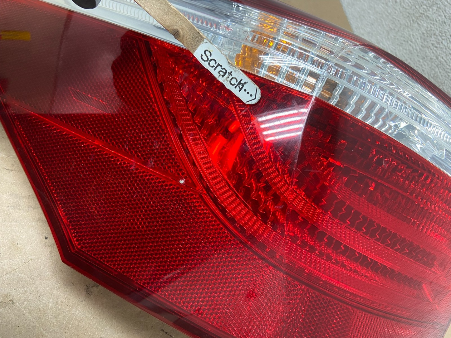 2007-2009 Lexus LS460 LS600H Left Driver LH Side Tail Light AG46944