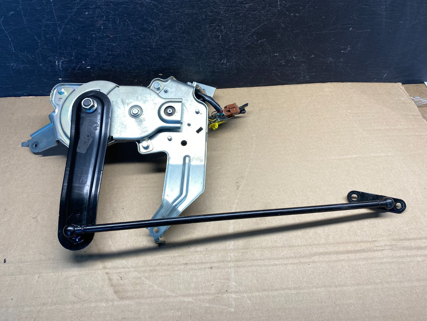 2007-2013 Acura MDX Honda Odyssey Lift Gate Trunk Lid Motor Actuator AE01874