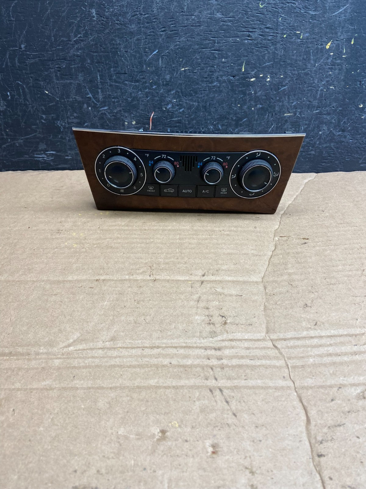 2005-2009 Mercedes W203 C230 C240 A/C Heater Climate Control Trim AF1873 DG0