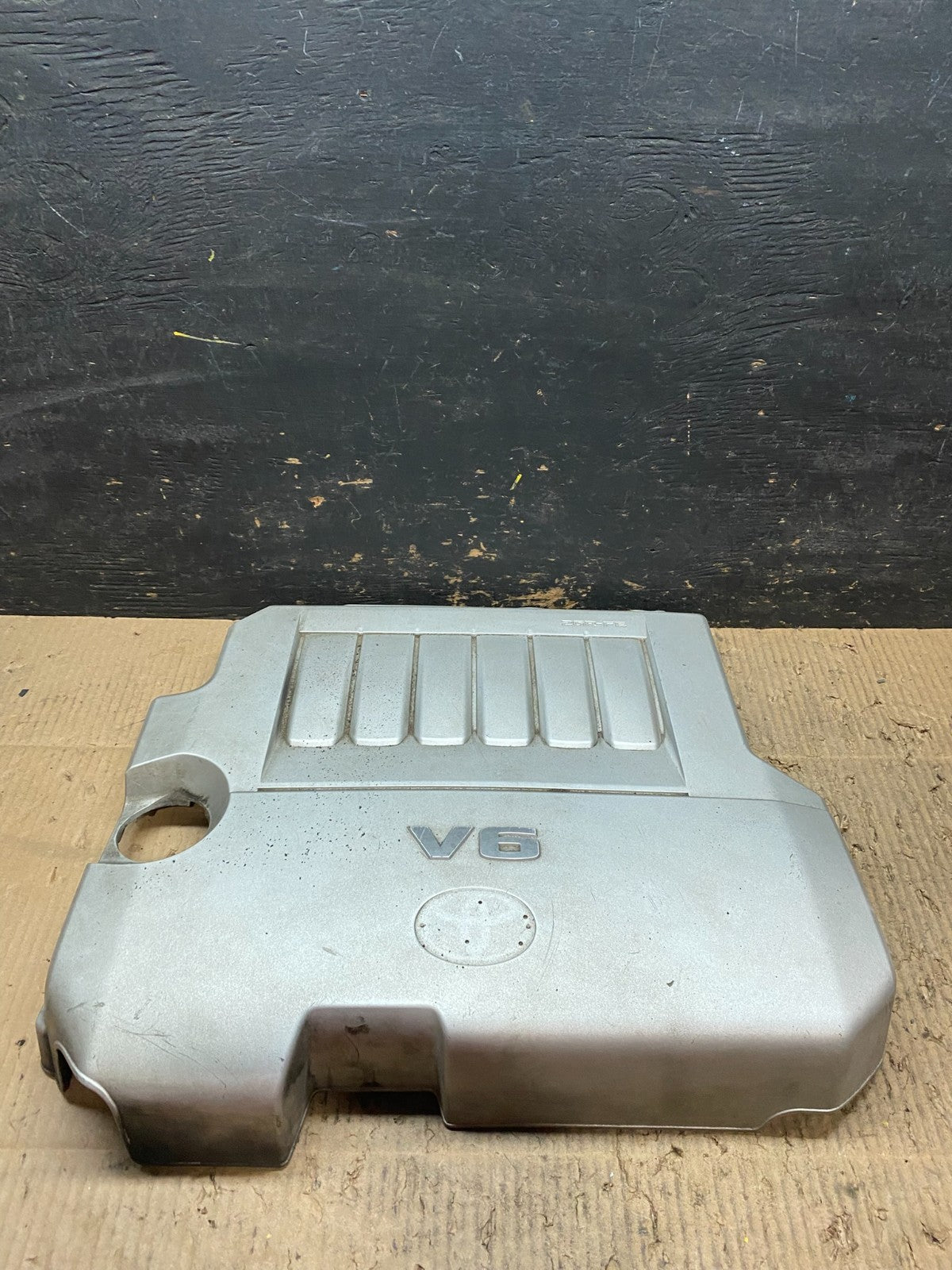 2008 to 2010 Toyota Highlander RAV4 Top Engine Cover Lid T9942 DG0