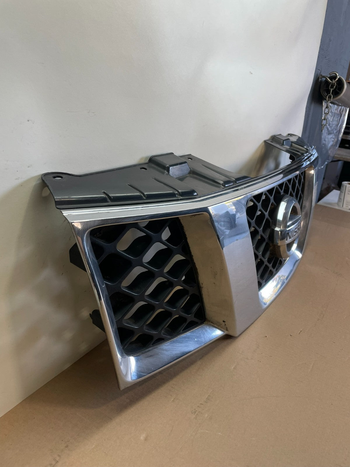 2005 2006 2007 Nissan Pathfinder Chrome Front Upper Grill Grille AI4277 DG2