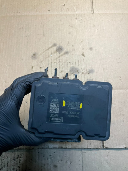 2003 - 2004 Ford Expedition ABS Anti Lock Brake Pump Module Oem v9090 DG4