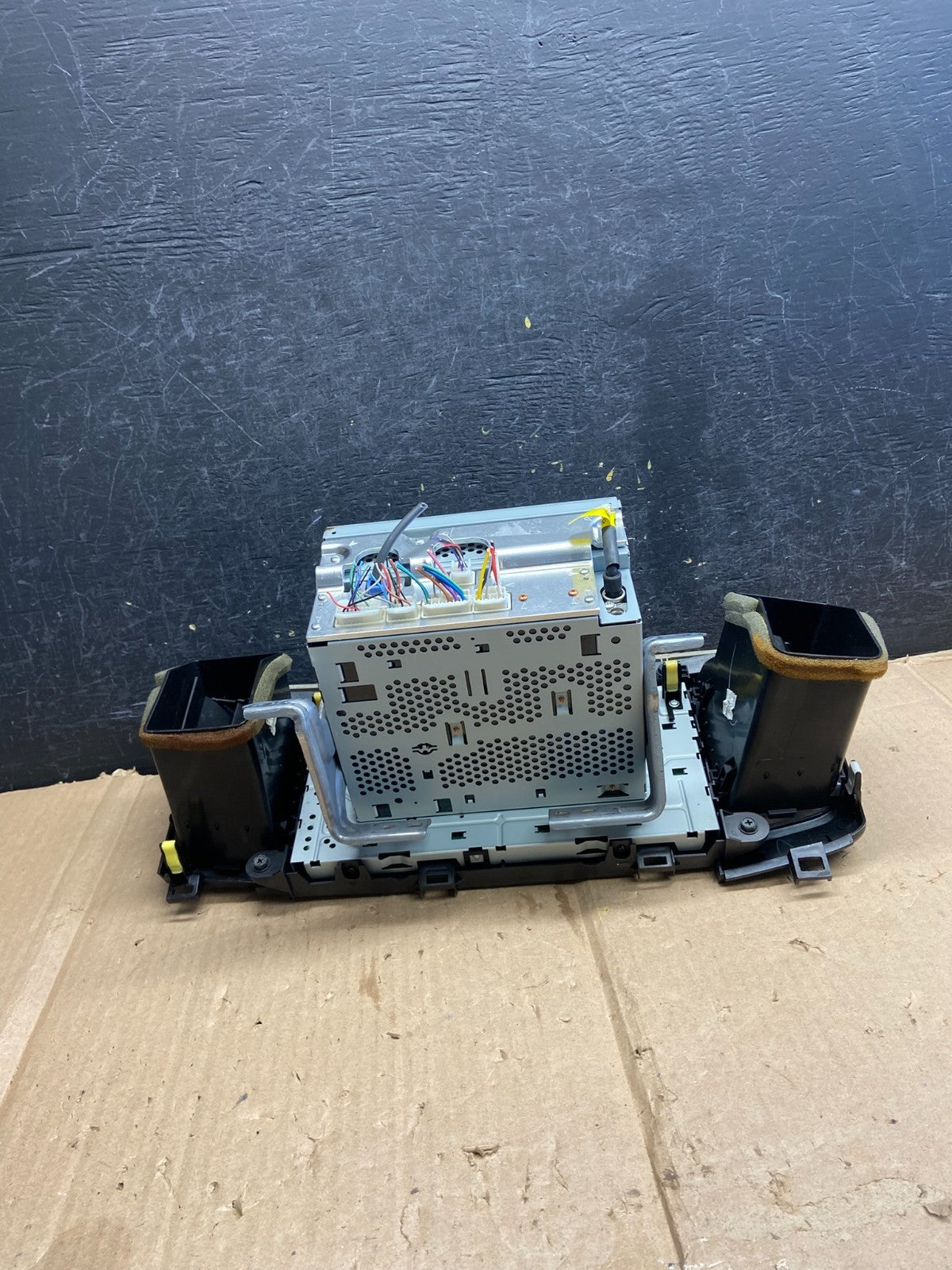 2011 to 2014 Toyota Sienna AM FM CD Mp3 Radio Receiver AI2732 DG4