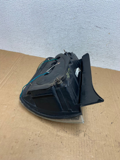 2004 - 2005 Toyota Prius Right Passenger Side Rh Tail Light AD2843 LK6