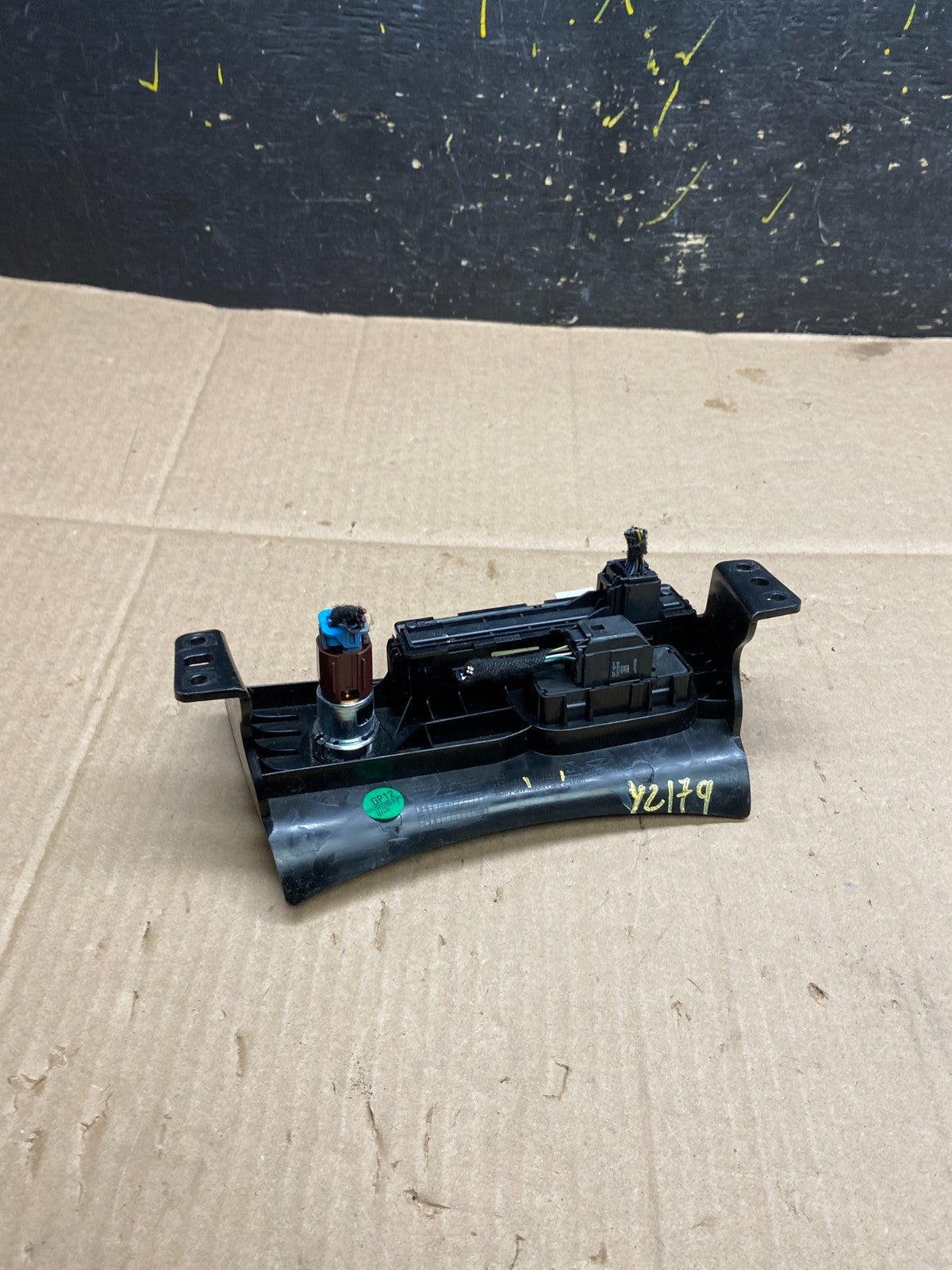 2013 2014 2015 Chevrolet Malibu Hazard Relay Switch Traction Control Y2179 DG4